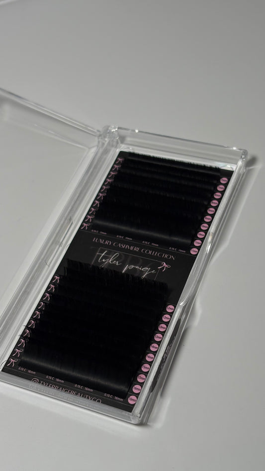 .15 FLAT CLASSIC LASHES